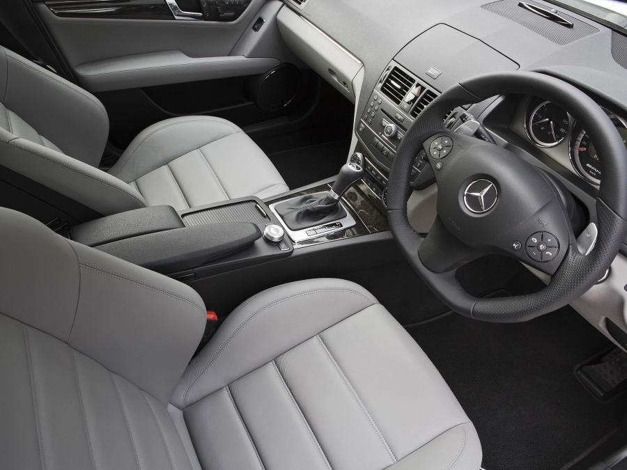  Mercedes-Benz C63 AMG 2008 года  (AU) (фото 23 из 23)